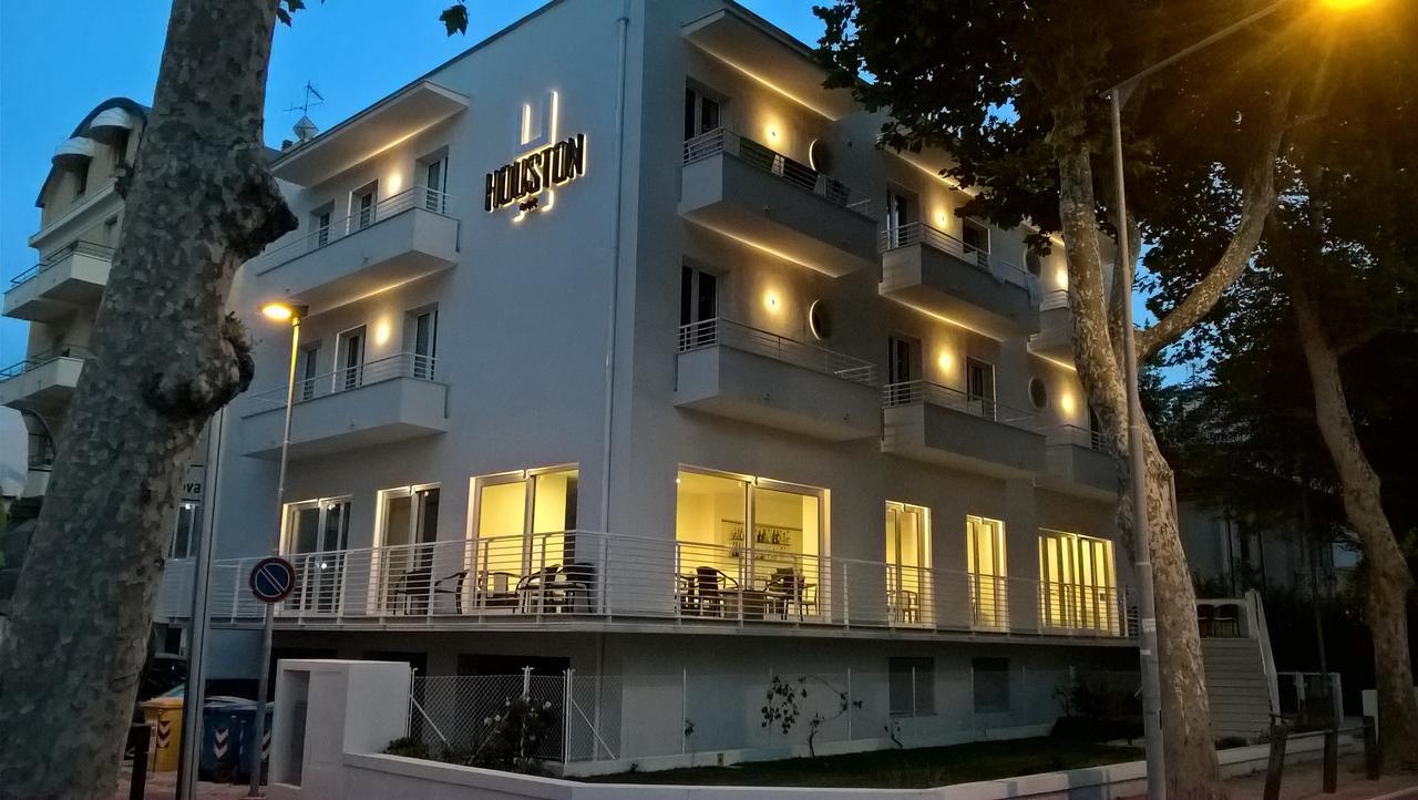 Hotel Houston Римини Екстериор снимка